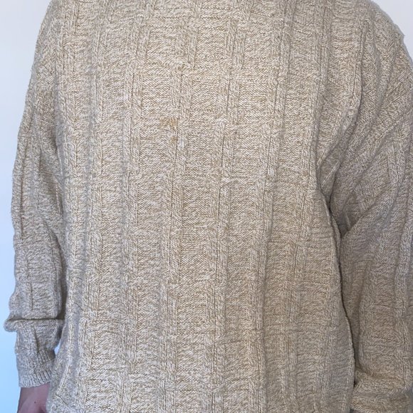 Great Lakes Recreation XL tan sweater - Picture 4 of 4